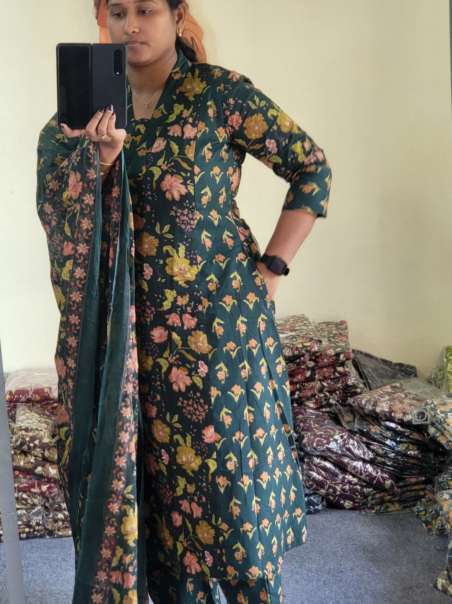 3Pc sets Feeding in A line Pattern