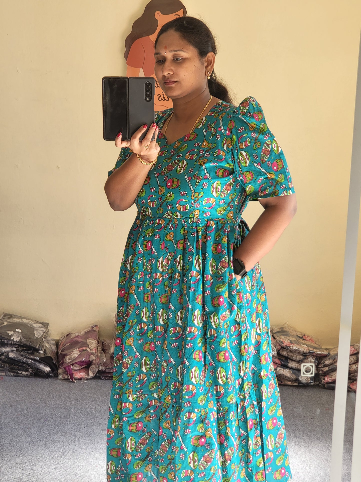 Kalamkaari full lining feeding