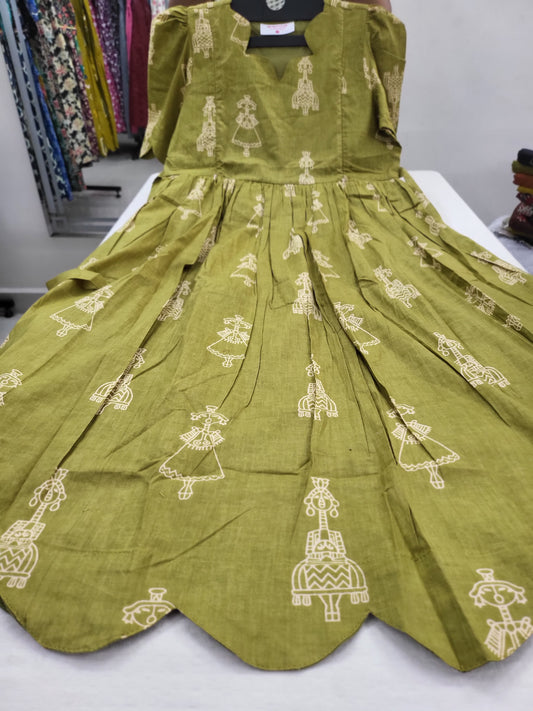 Cutwork feeding Anarkali grn