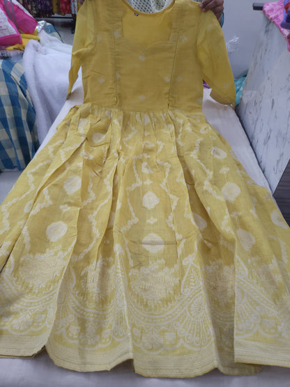 Jamdhani silk feeding yellow 02