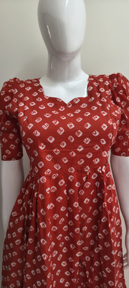 Red bandhini summer