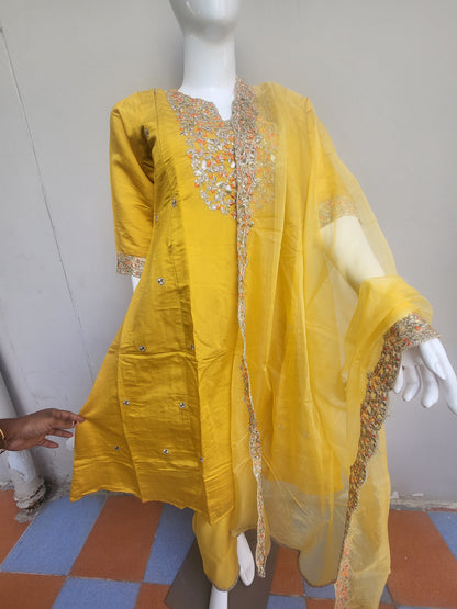 Festive party wear feeding 3pc sets