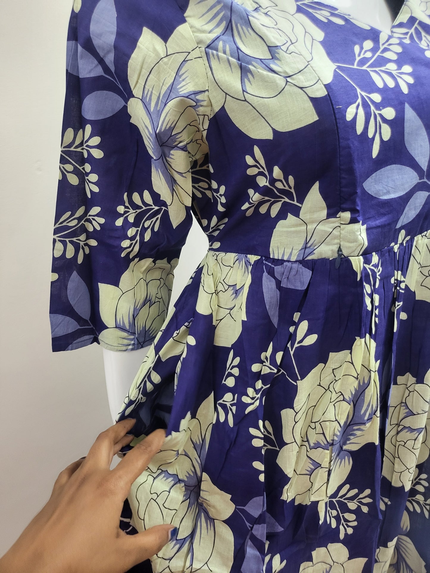 Feeding frock blueroses