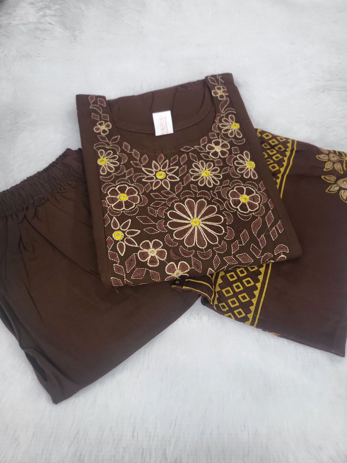 3pc feeding set in brown embroidery x234