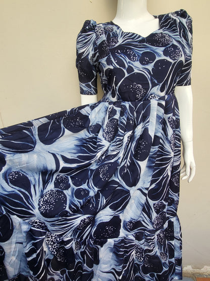 Deltacrepe feeding dresses