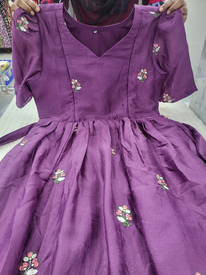 Chinnon silk embroidery lavender