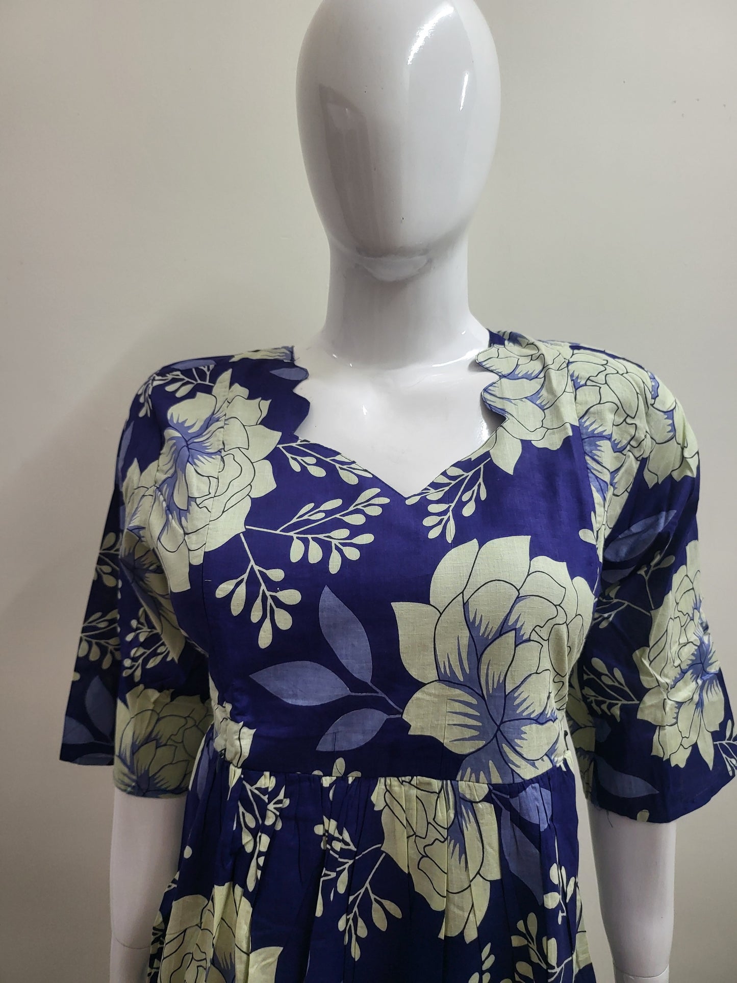 Feeding frock blueroses