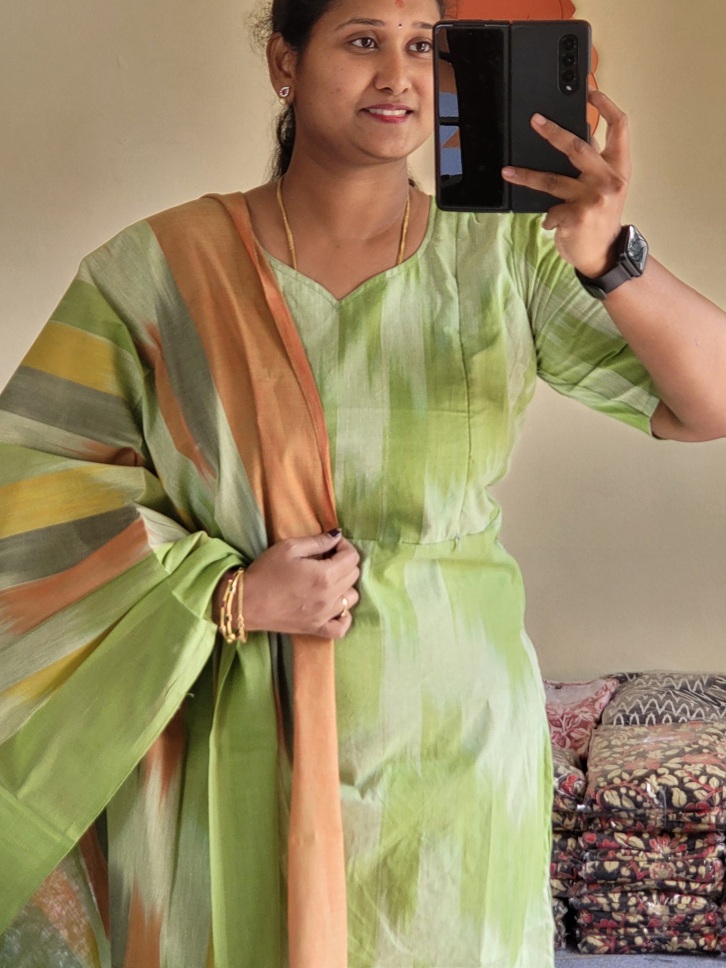 Ikkat 3pc sets in feeding