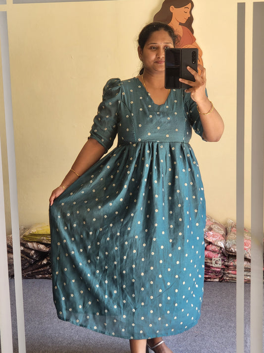 Partywear 1pc in feeding