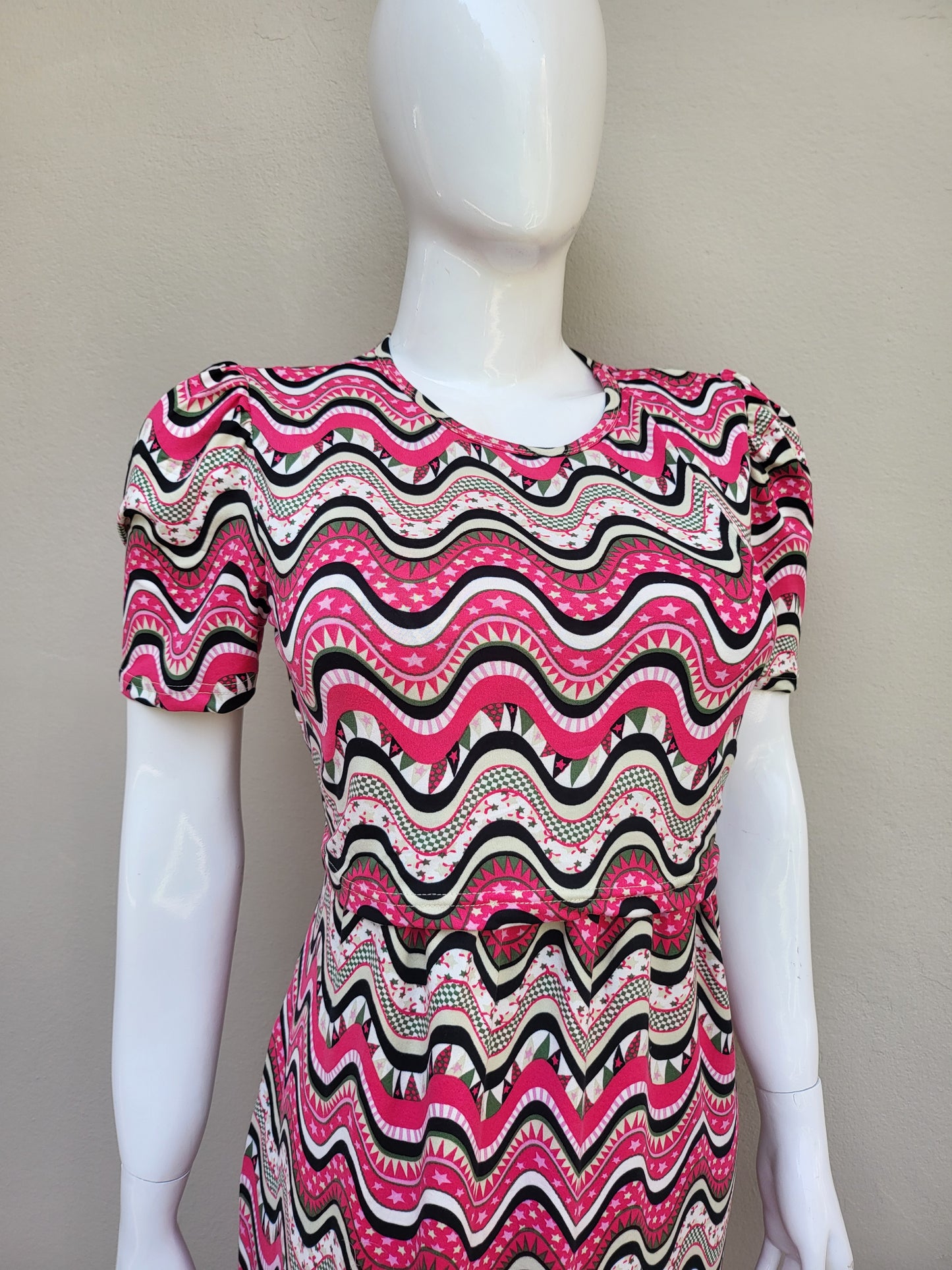 Pullup zipless feeding dresses