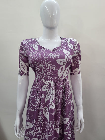 Deltacrepe feeding dresses