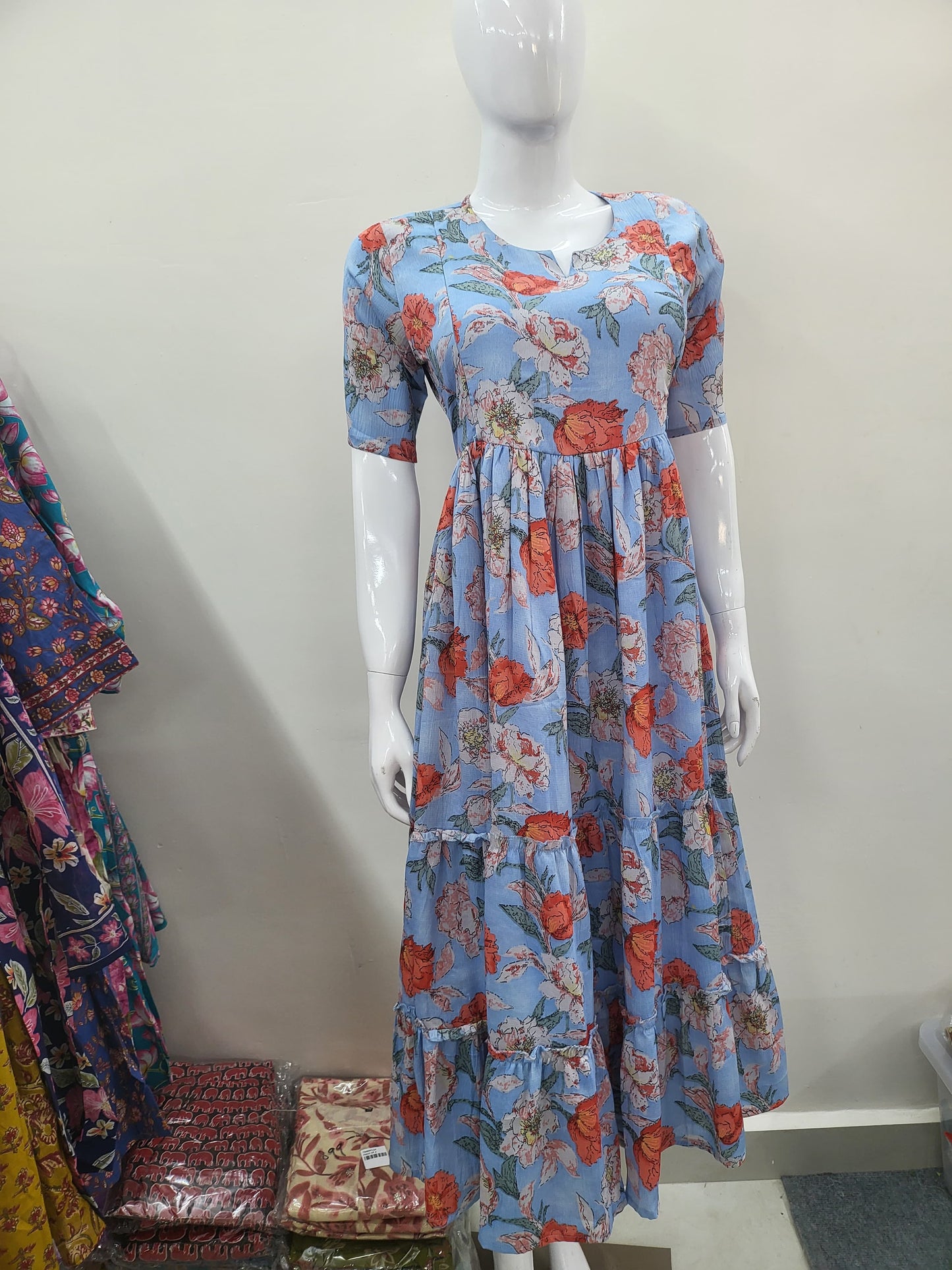 Delta crepe feeding Kurtis