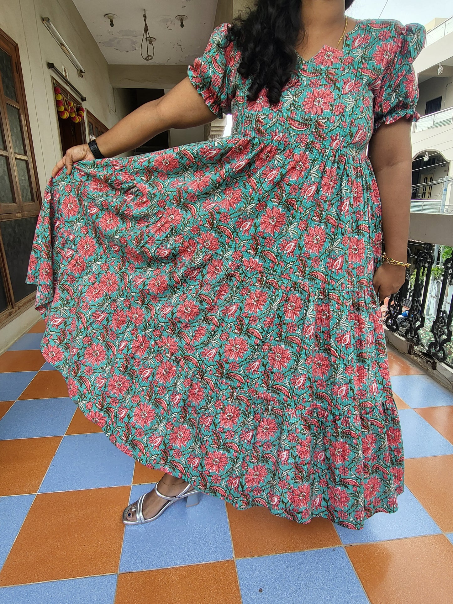 Kathawork Kalamkaari feeding anarkali