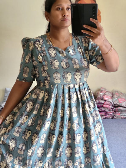 Kalamkaari print feeding kurtis