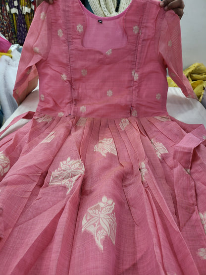 Jamdhani silk feeding pink