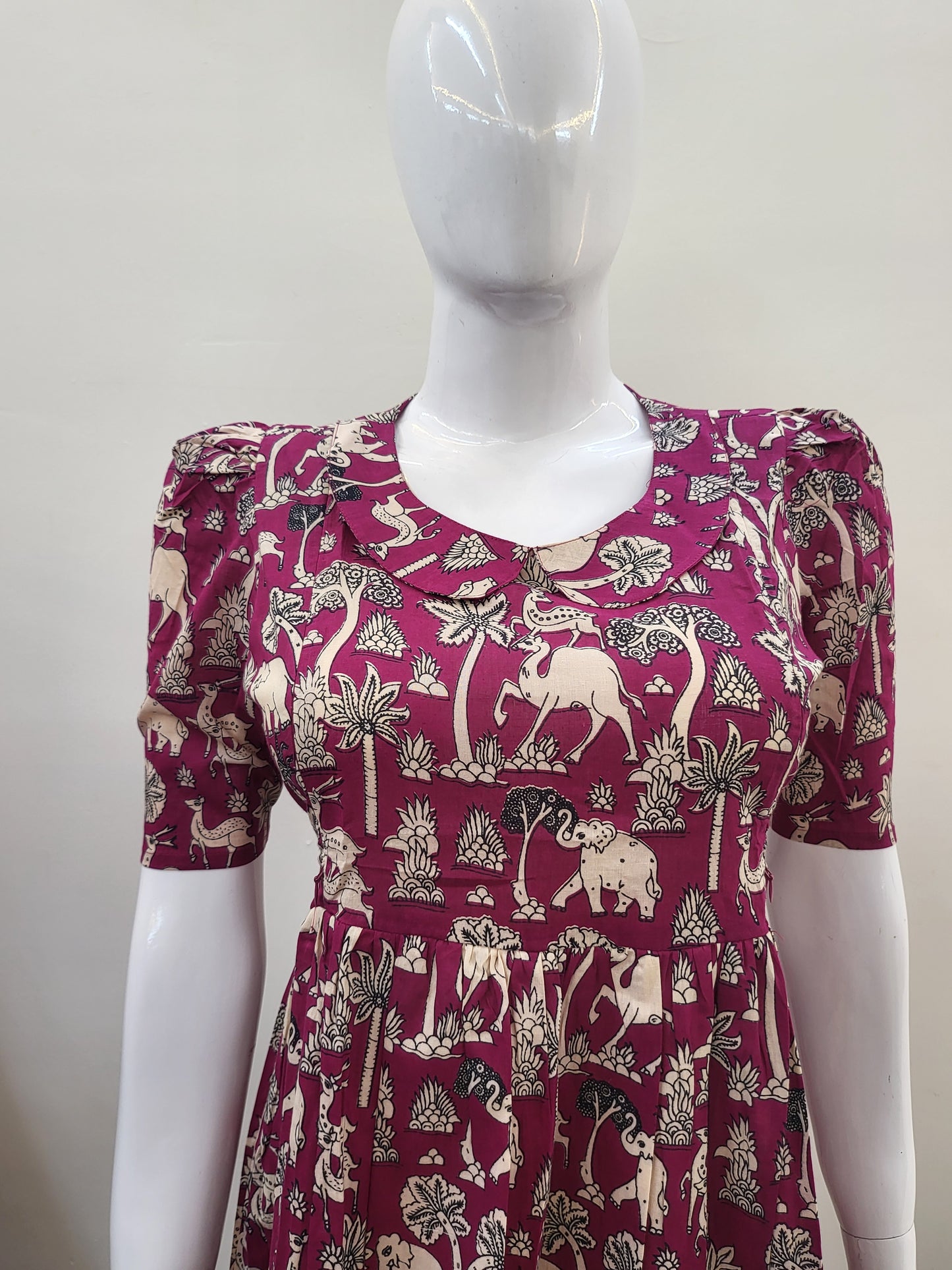 Dailywear feeding pink elephant