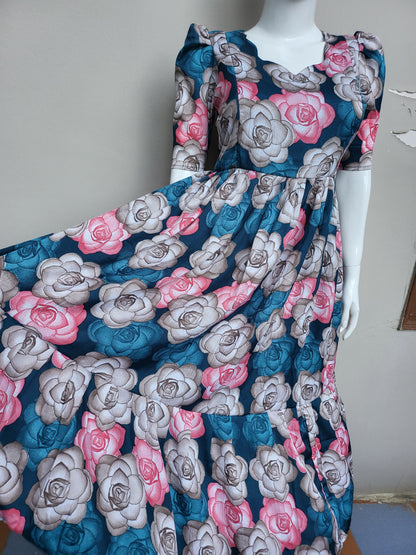 Deltacrepe feeding dresses