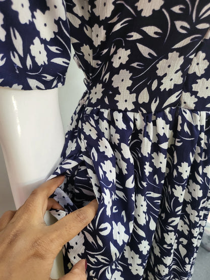 Delta crepe feeding Kurtis