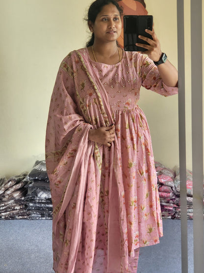 Embroidery work 3pc set feeding