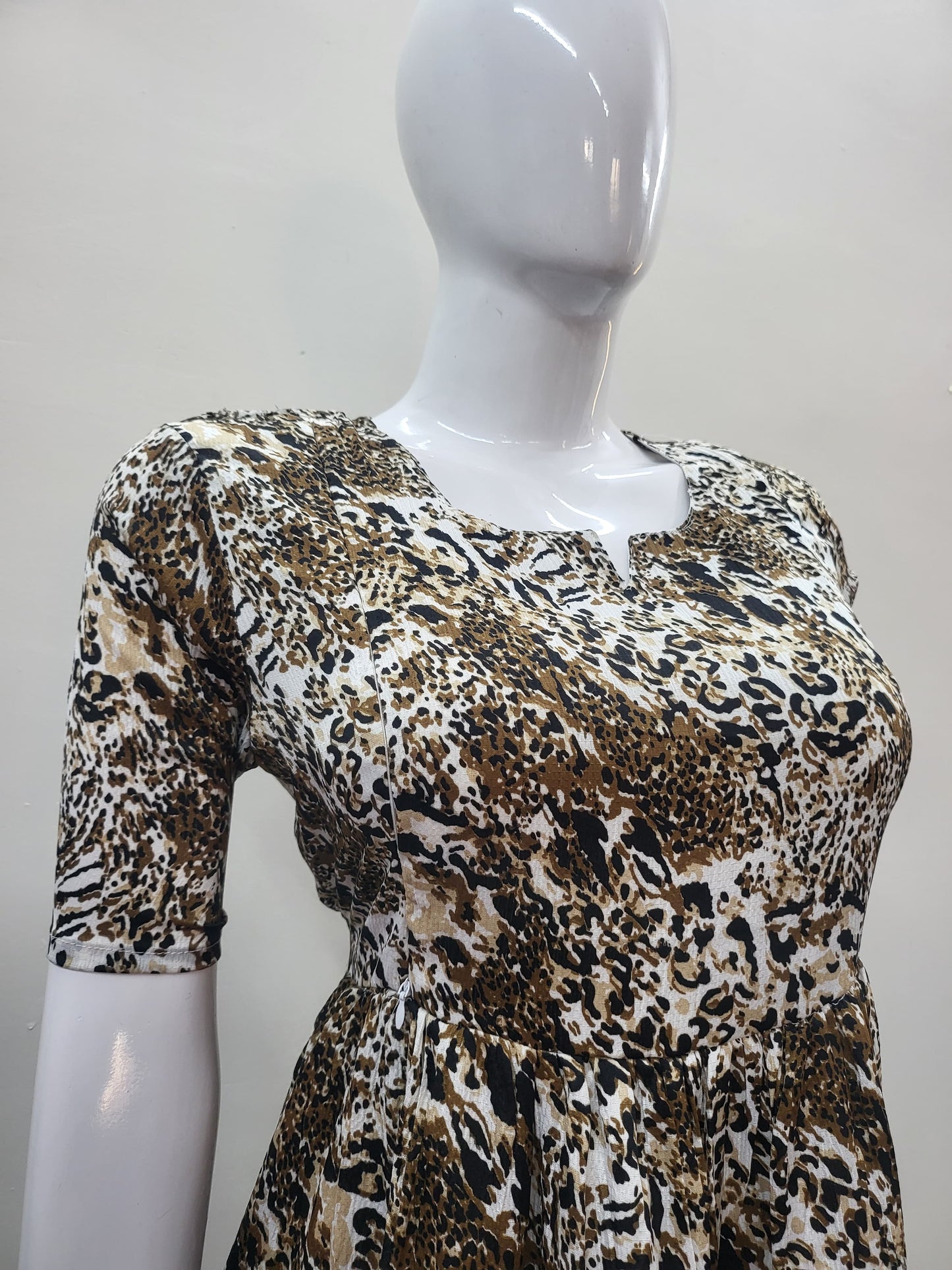 Delta crepe feeding Kurtis