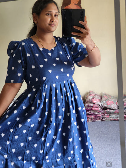 Heart print 1 tire feeding kurtis