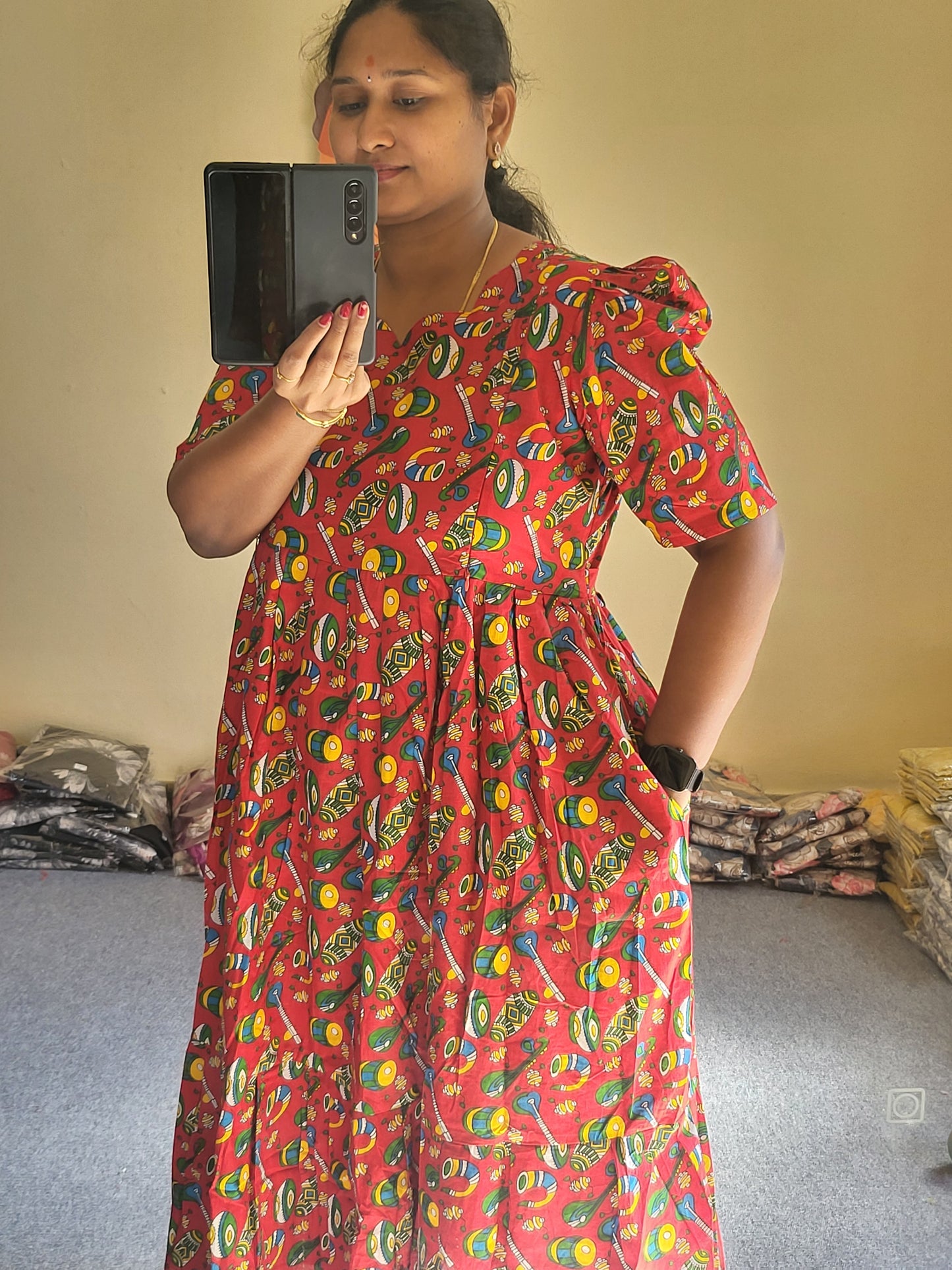 Kalamkaari full lining feeding