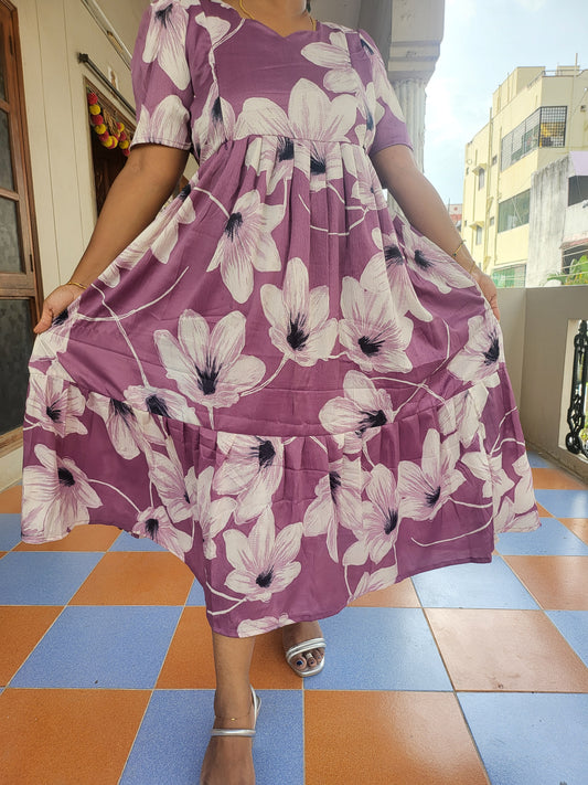 Deltacrepe feeding dresses