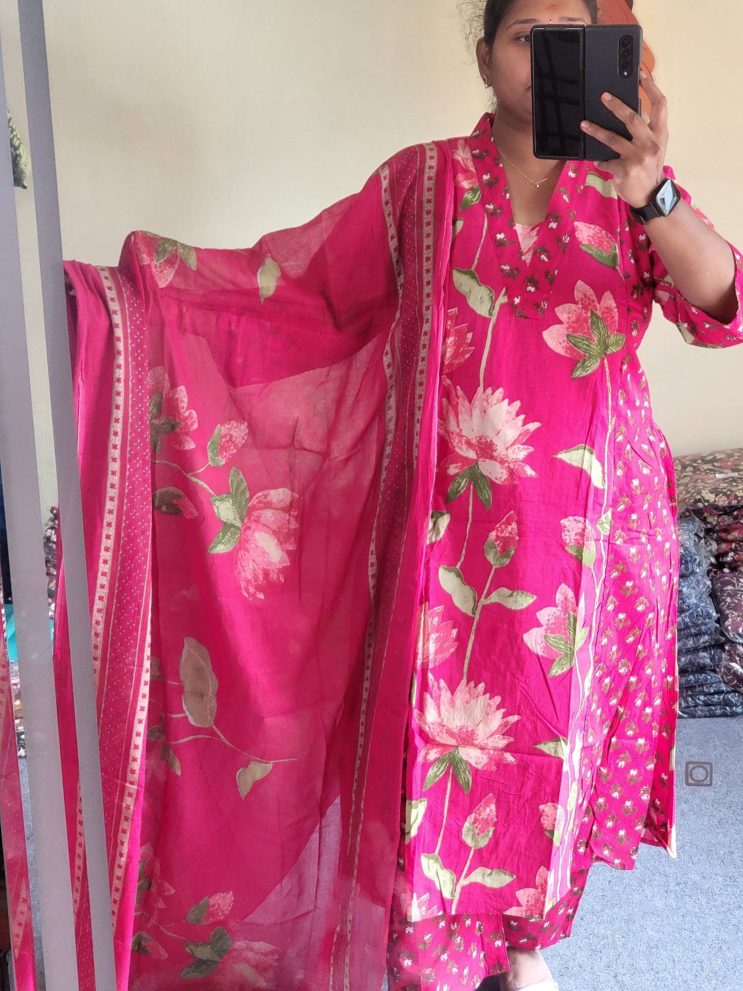 3Pc Sets Feeding in A line Pattern