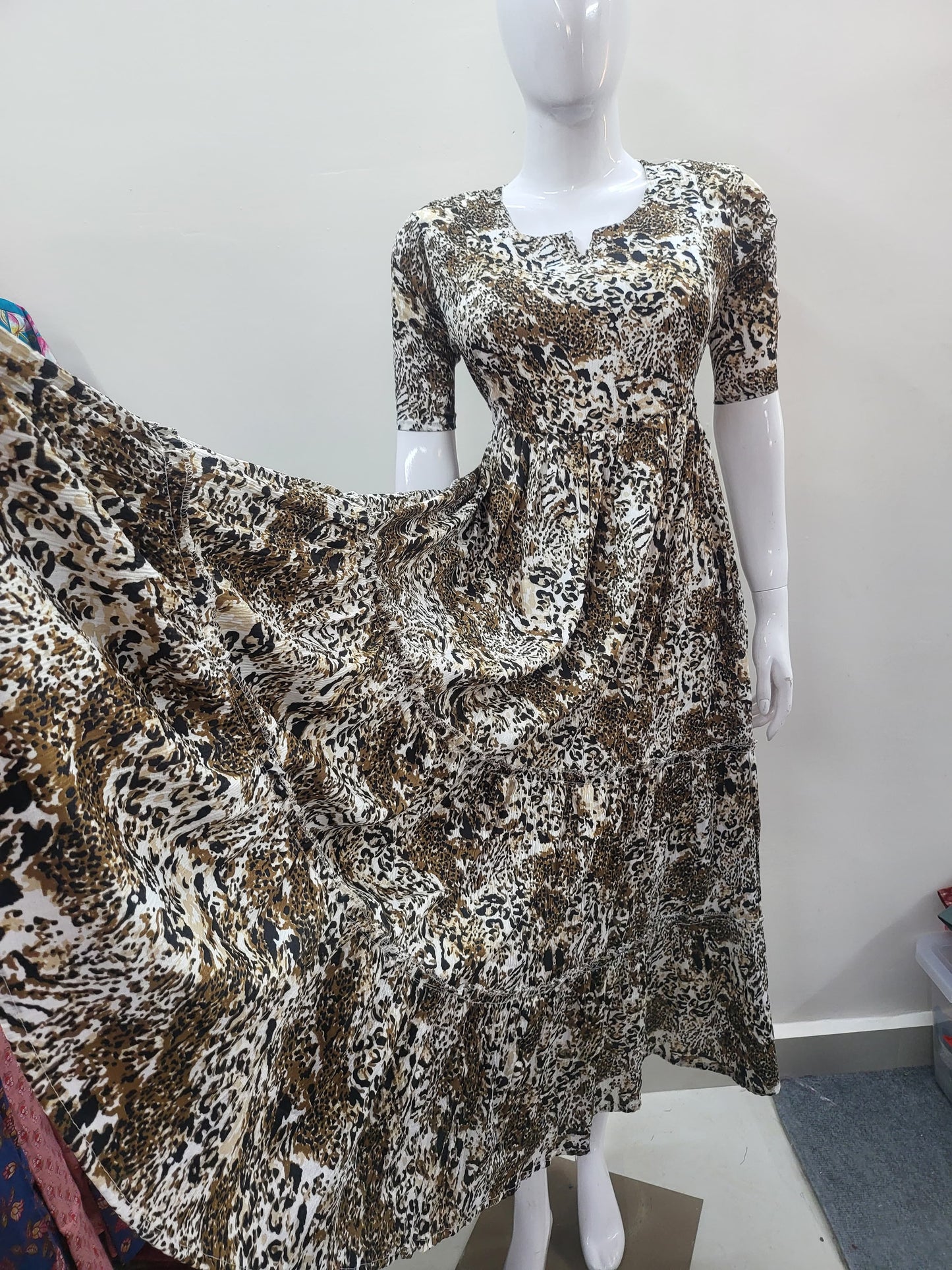 Delta crepe feeding Kurtis