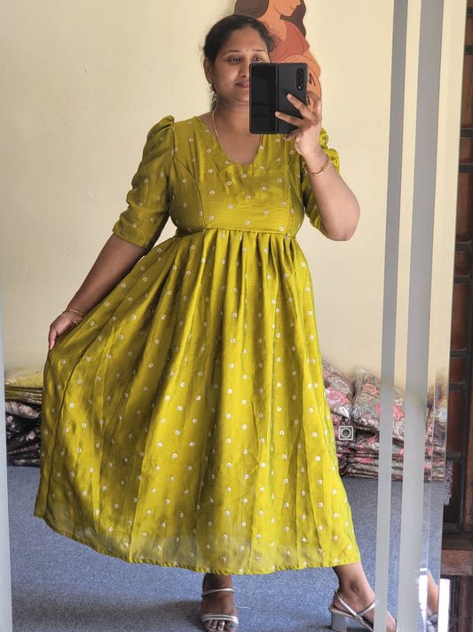 Partywear 1pc in feeding