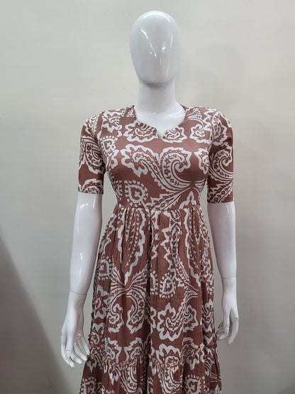 Deltacrepe feeding dresses cream